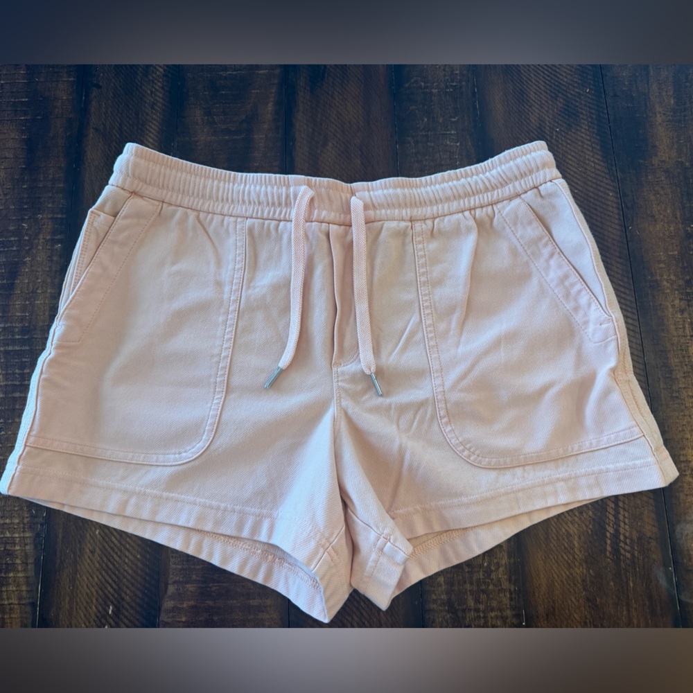 Athleta Farallon Shorts in Peach